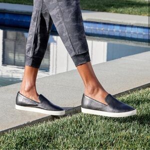 Birdies The Swift Sneakers Slip On Women 10 Black Leather Comfort Minimalist